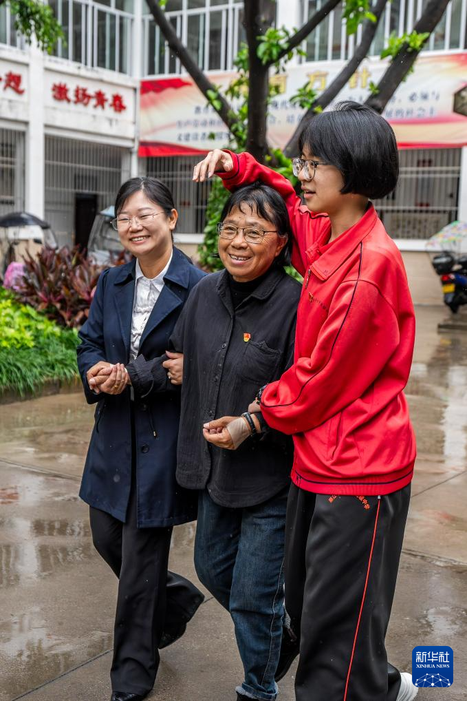 入藏国家博物馆！张桂梅无偿捐赠5件（套）实物