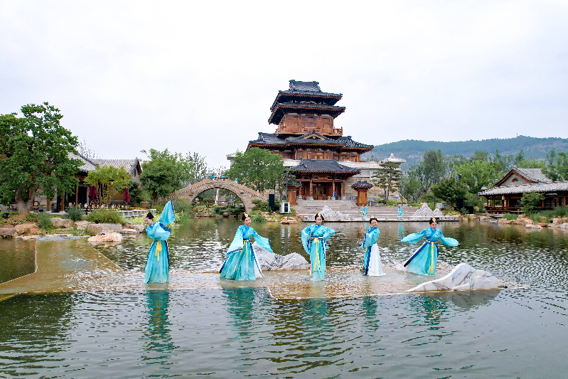 鲁源一脉承千年，尼山文旅启新章 ——曲阜尼山鲁源村景区盛大开村