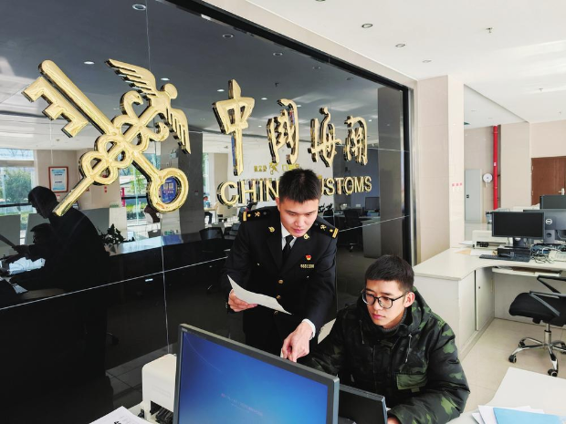 送政策 畅通关 稳外贸 昆明海关不断提升解题护航能力