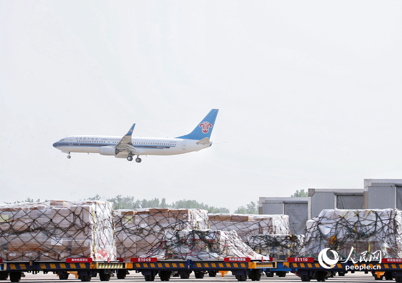 问计一线·城市丨这座内陆航空新城何以崛起？