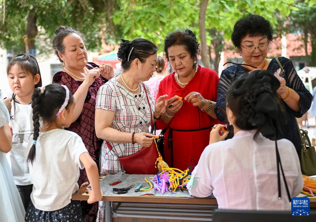 “银龄”学员迎来毕业季
