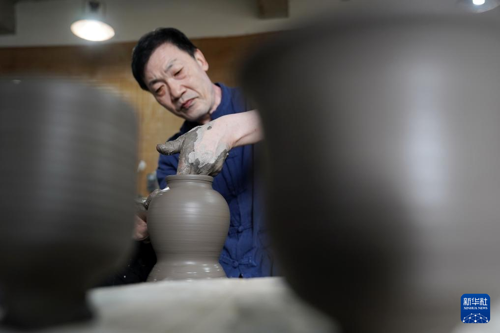 河北邢台：传承邢窑技艺 弘扬传统文化