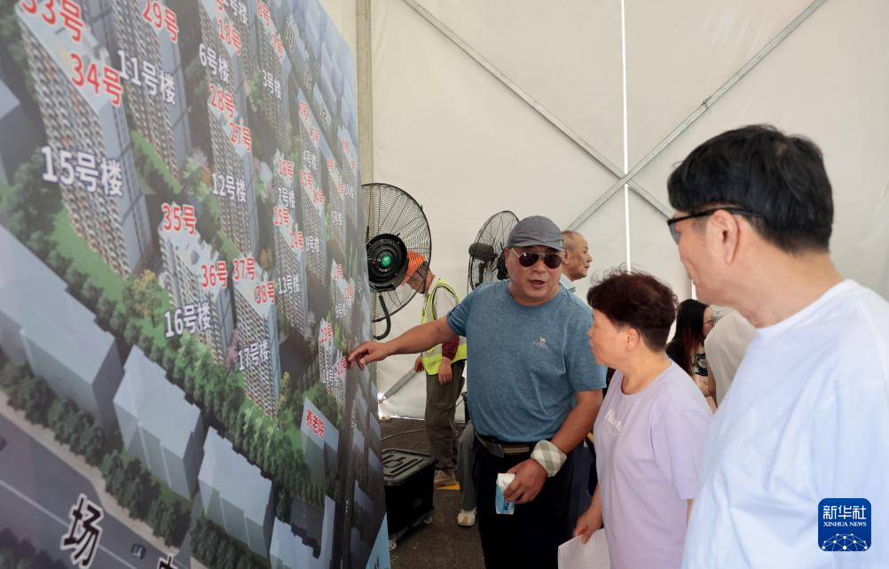 新房子还在老地方 上海彭浦新村成片非成套旧住房改造收官