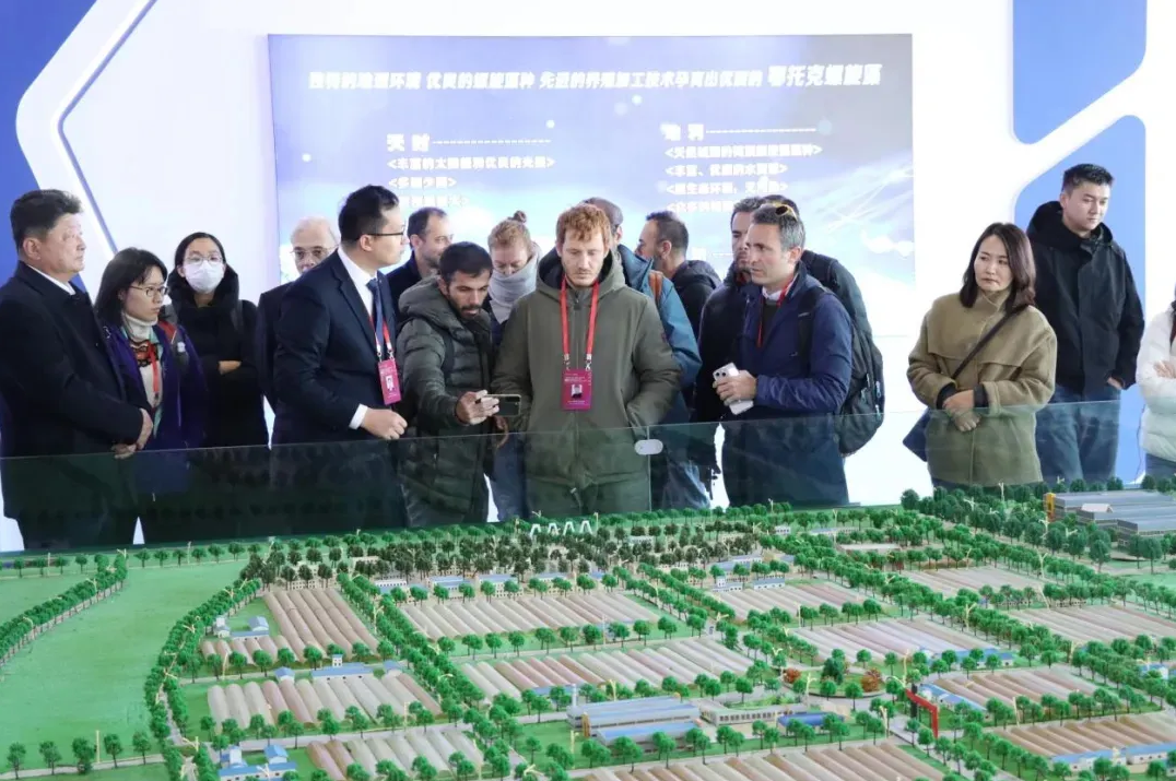 鄂托克旗：县域特色产业向新逐绿而行