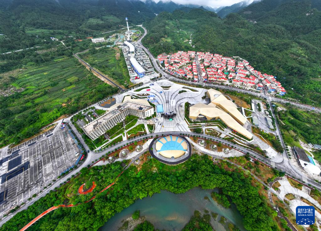 宝藏之城丨贵州克度：“天文小镇”成研学打卡热地