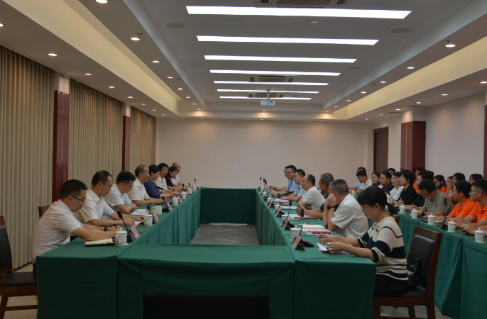 福州大学“红星照学村，薪火再相传”博士实践队走进红色大田