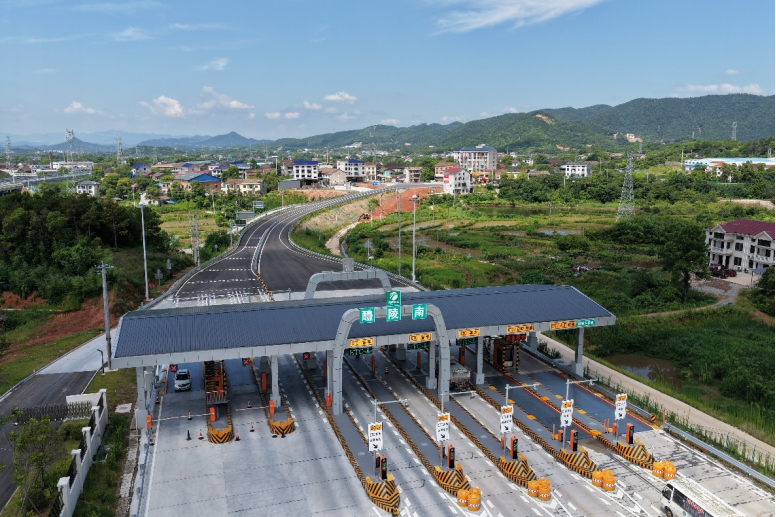 双向六车道！醴娄高速今日全线通车