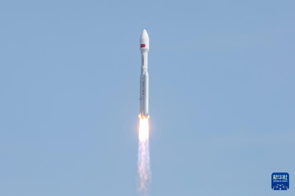 我国成功发射卫星互联网低轨卫星