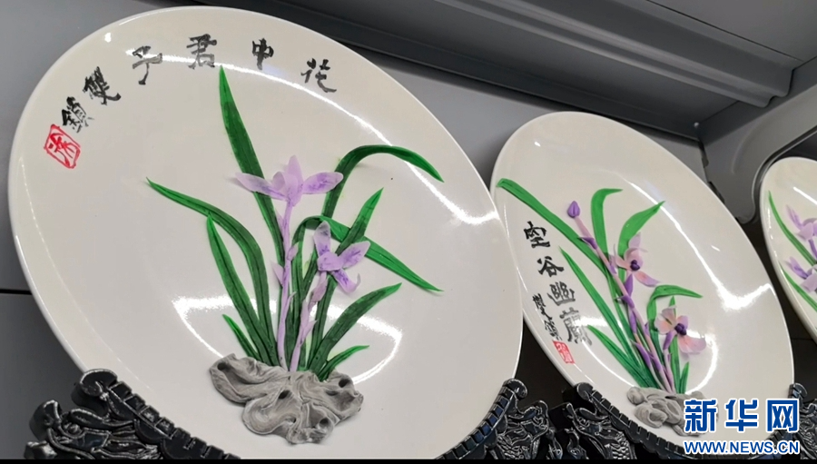 河南桐柏：非遗面塑进书店