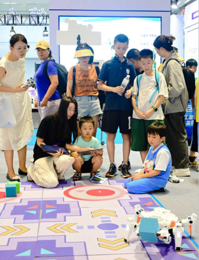 第九届全国青少年无人机大赛总决赛15日在渝启幕
