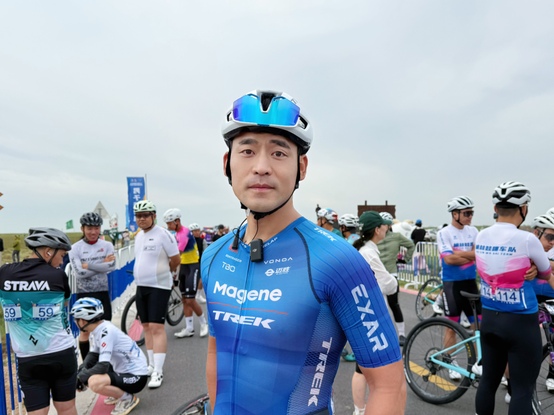 不止速度！草原天路赛藏着三重惊喜：美景、热血和“被宠坏”的骑手