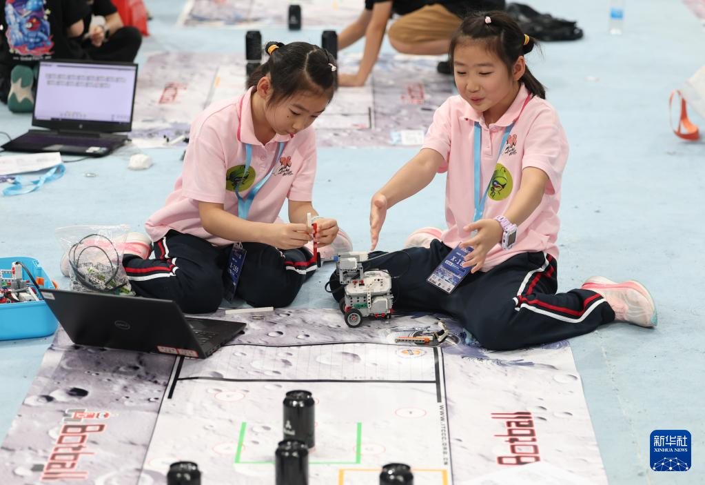 2025 Botball国际教育机器人大会在国家速滑馆举办