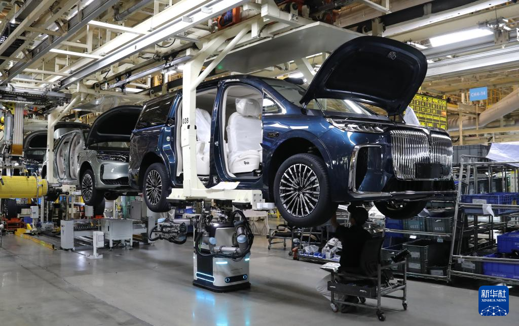 活力中国调研行丨岚图汽车：传统车企积极转型新能源