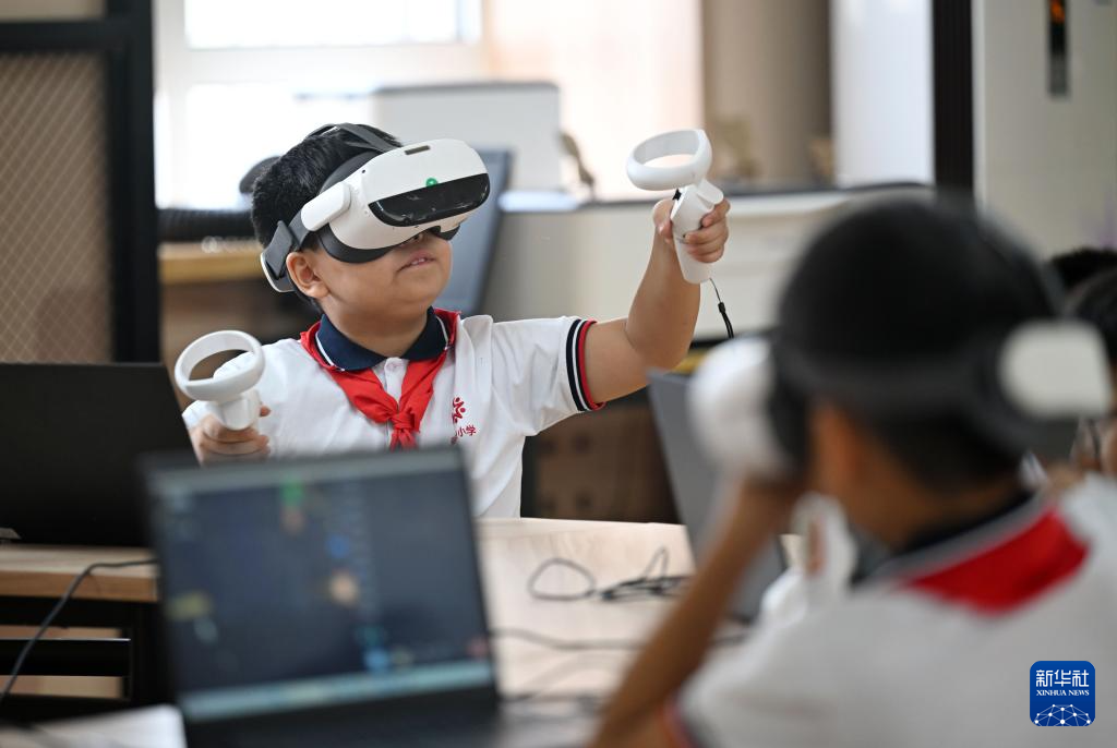 天津中小学幼儿园开启秋季新学期