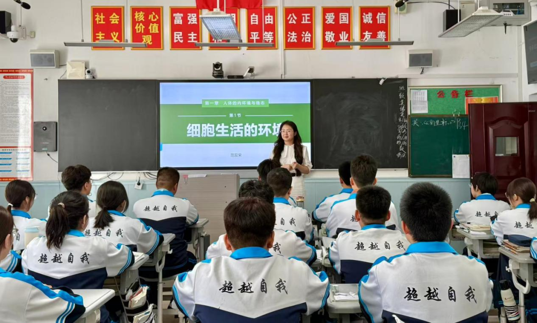 鄂托克旗：强师提质双驱动 教育发展谱新篇 | 一心一意办好鄂托克教育