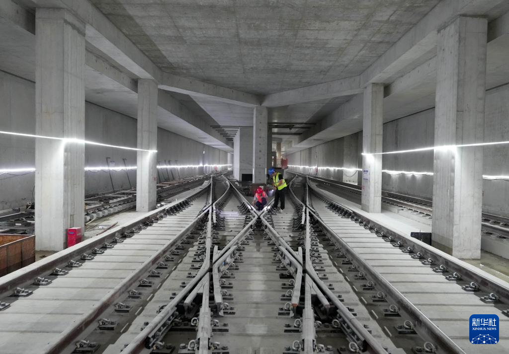 河北石家庄：地铁建设跑出“加速度” 市民出行递增“幸福感”