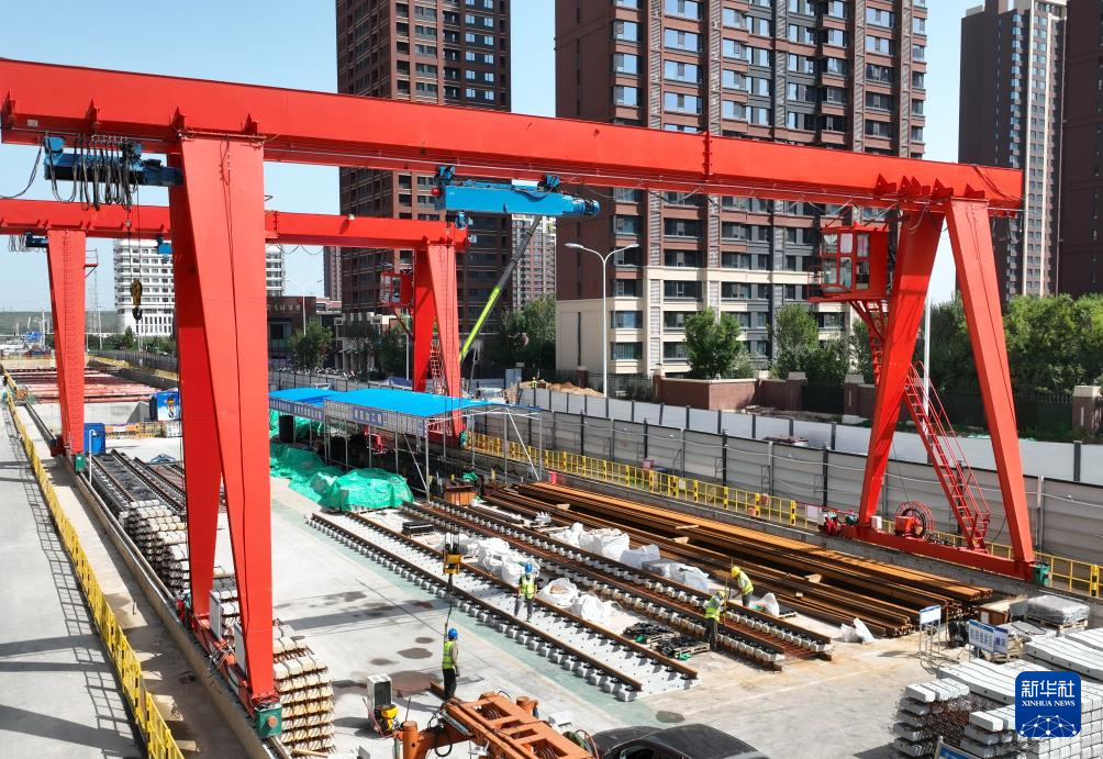 河北石家庄：地铁建设跑出“加速度” 市民出行递增“幸福感”