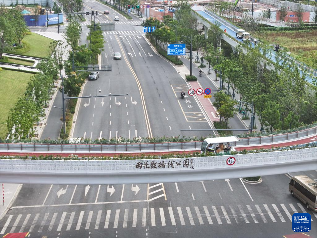 江苏南京：数据线公园——市民家门口的“幸福走廊”