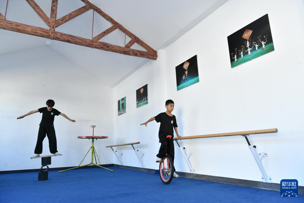 “杂技之乡”吴桥——杂技小院展新韵