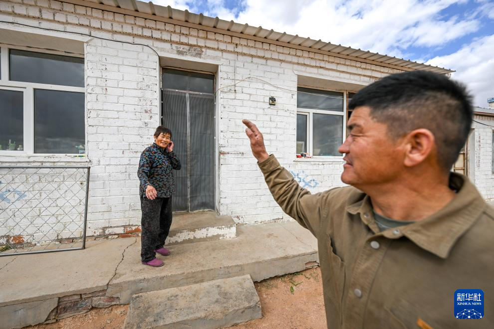 图片故事丨“轮胎哥哥”钢宝力达