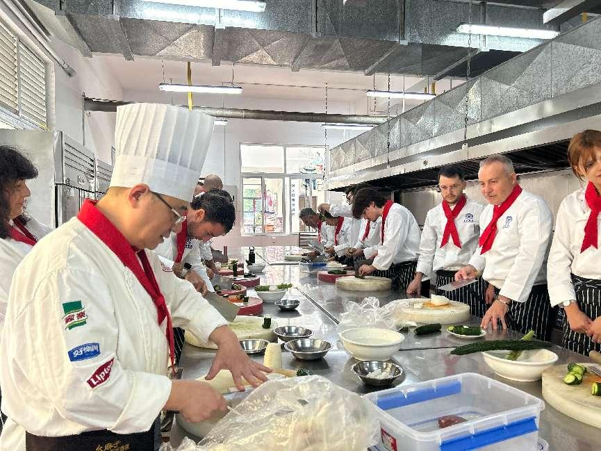 重庆：把职业教育课堂搬上全球产业链