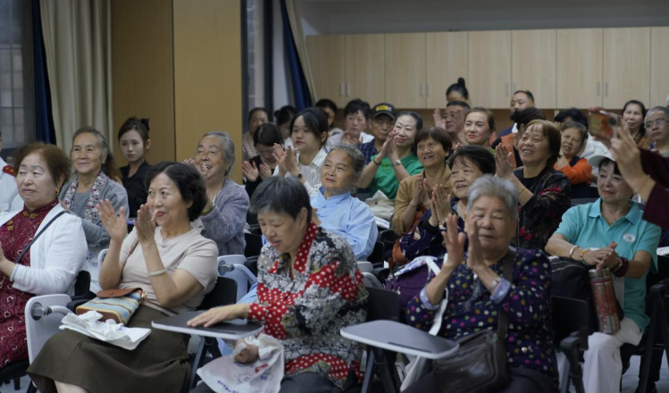 反诈知识“唱”出来！银龄反诈“舞”进重庆渝中莲花池社区