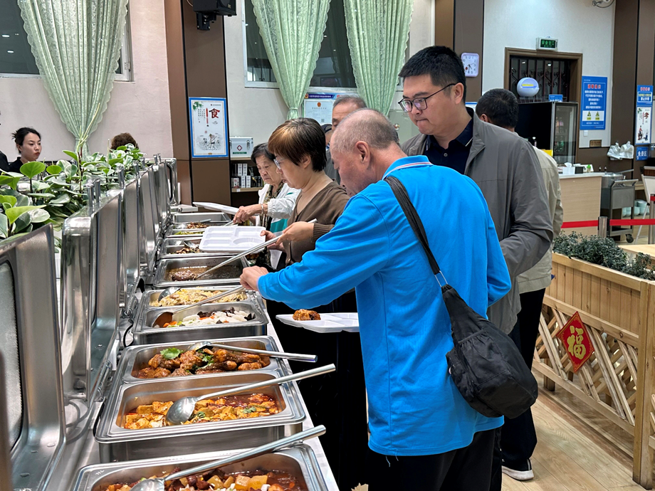 志愿服务暖银龄，大庆织就“夕阳幸福网”——市委社会工作部敬老助老专项行动深化纪实