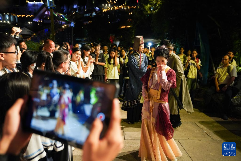 新时代中国调研行之文化中华丨广西北海：海丝文化点亮合浦夜经济