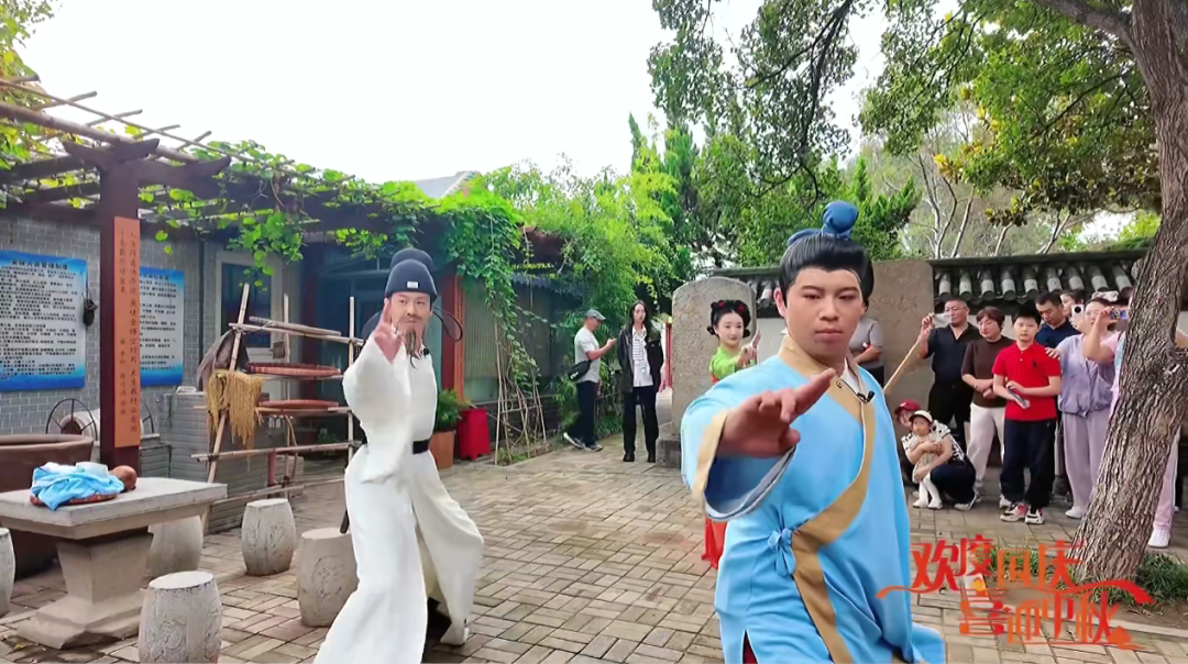 李白的“朋友圈”