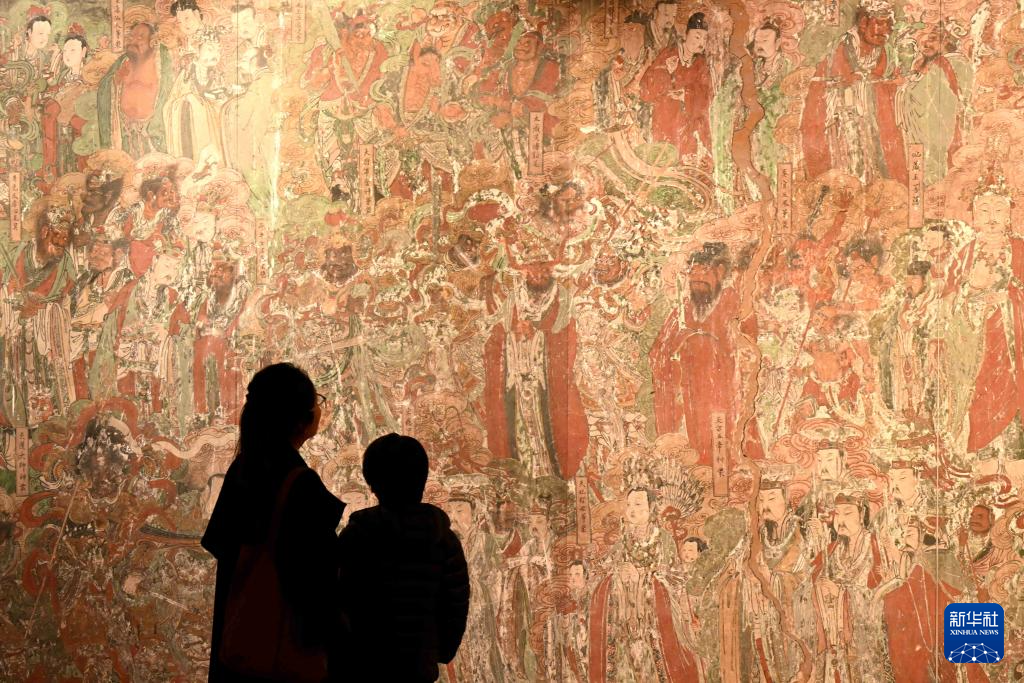 “彩墨生辉”中看“古壁乾坤”