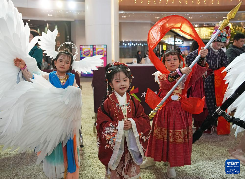 首届上海市民文化节妆造大赛收官