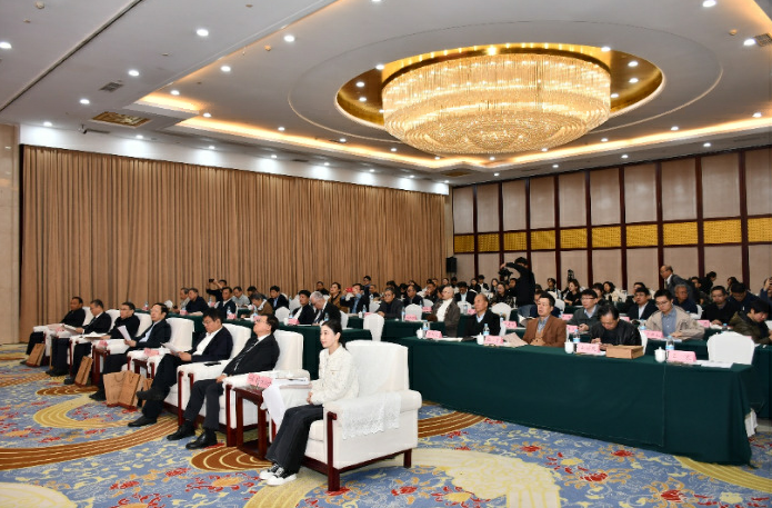 儒学前沿论坛(2025)儒兵道术与国家治理国际学术研讨会在济南举行 儒学前沿论坛(2025)儒兵道术与国家治理国际学术研讨会在济南举行