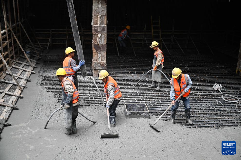 新建沪宁合高铁海门北站核心区基坑底板顺利封底