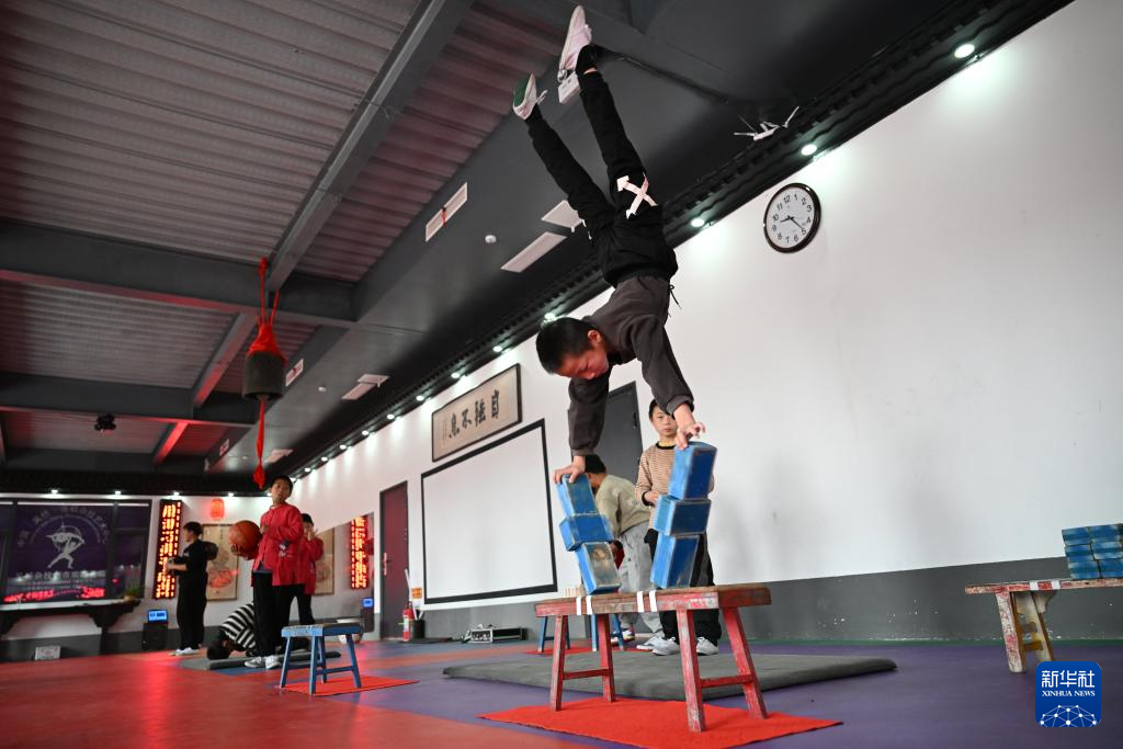 河北沧州:大运河堤顶路铺就美好生活新图景