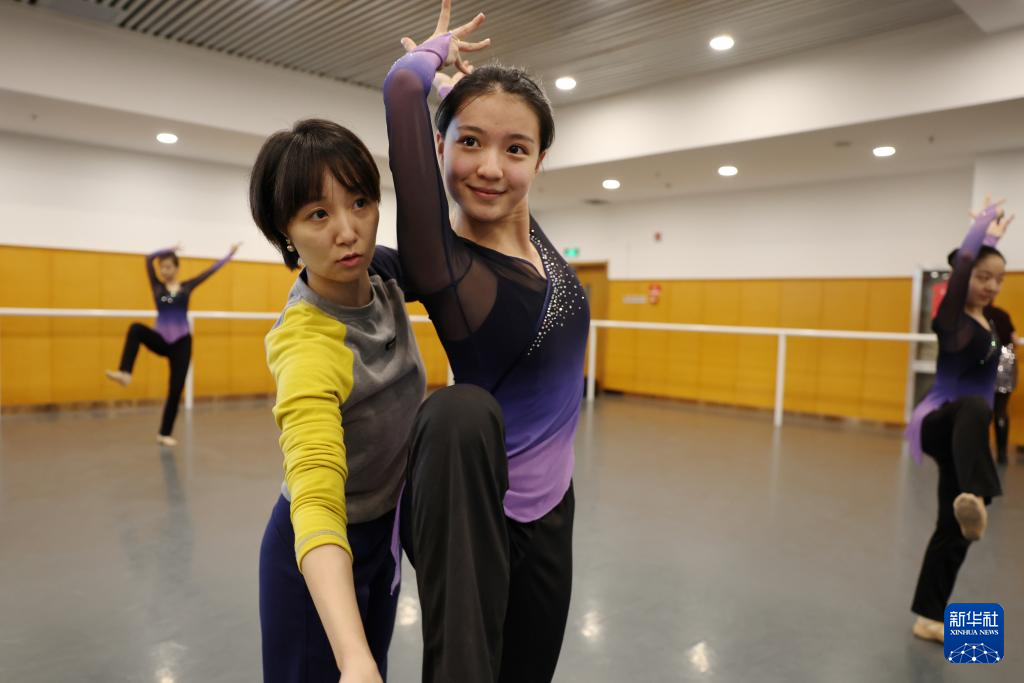 新时代中国调研行之文化中华丨舞从敦煌来