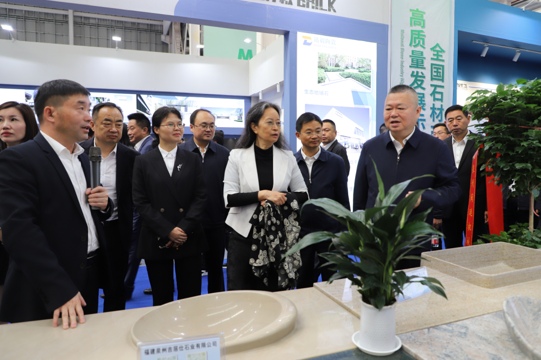 链接全球市场 赋能麻城石业 2025麻城石材全球供需对接会举行 链接全球市场 赋能麻城石业 2025麻城石材全球供需对接会举行