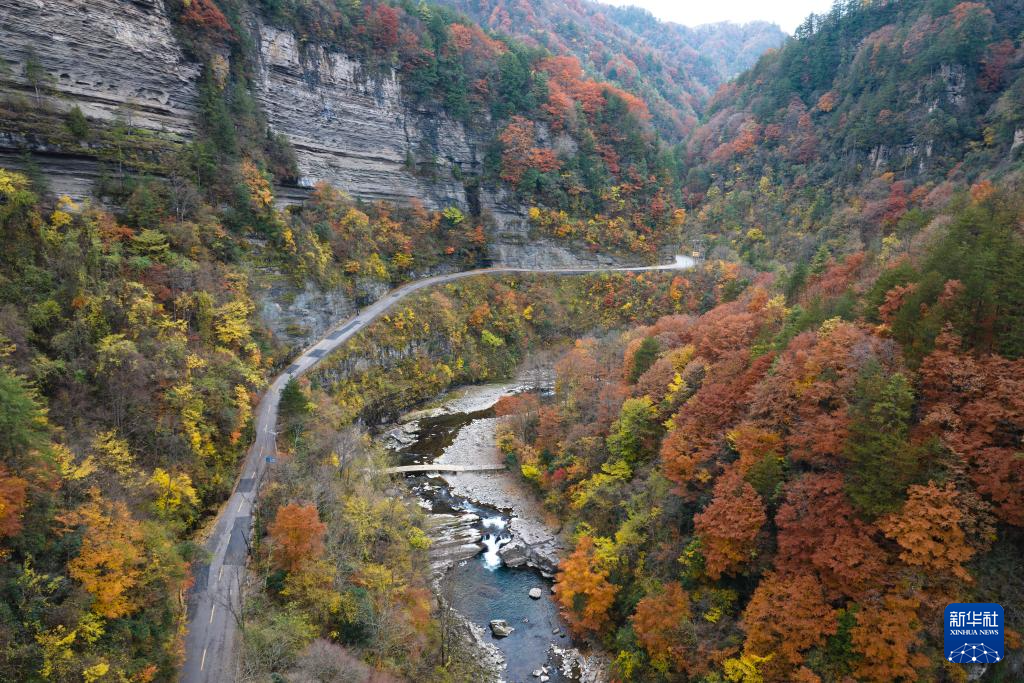 陕西南郑：秋色斑斓