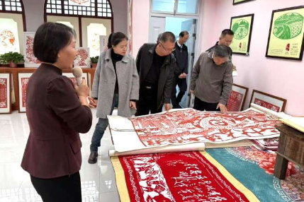 宁夏中卫市开展2025年民族团结进步示范单位评估