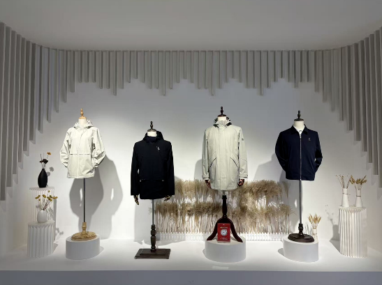 “凉感衣”到“无人厂”,魏桥纺织以科技创新重塑产业生态 “凉感衣”到“无人厂”,魏桥纺织以科技创新重塑产业生态