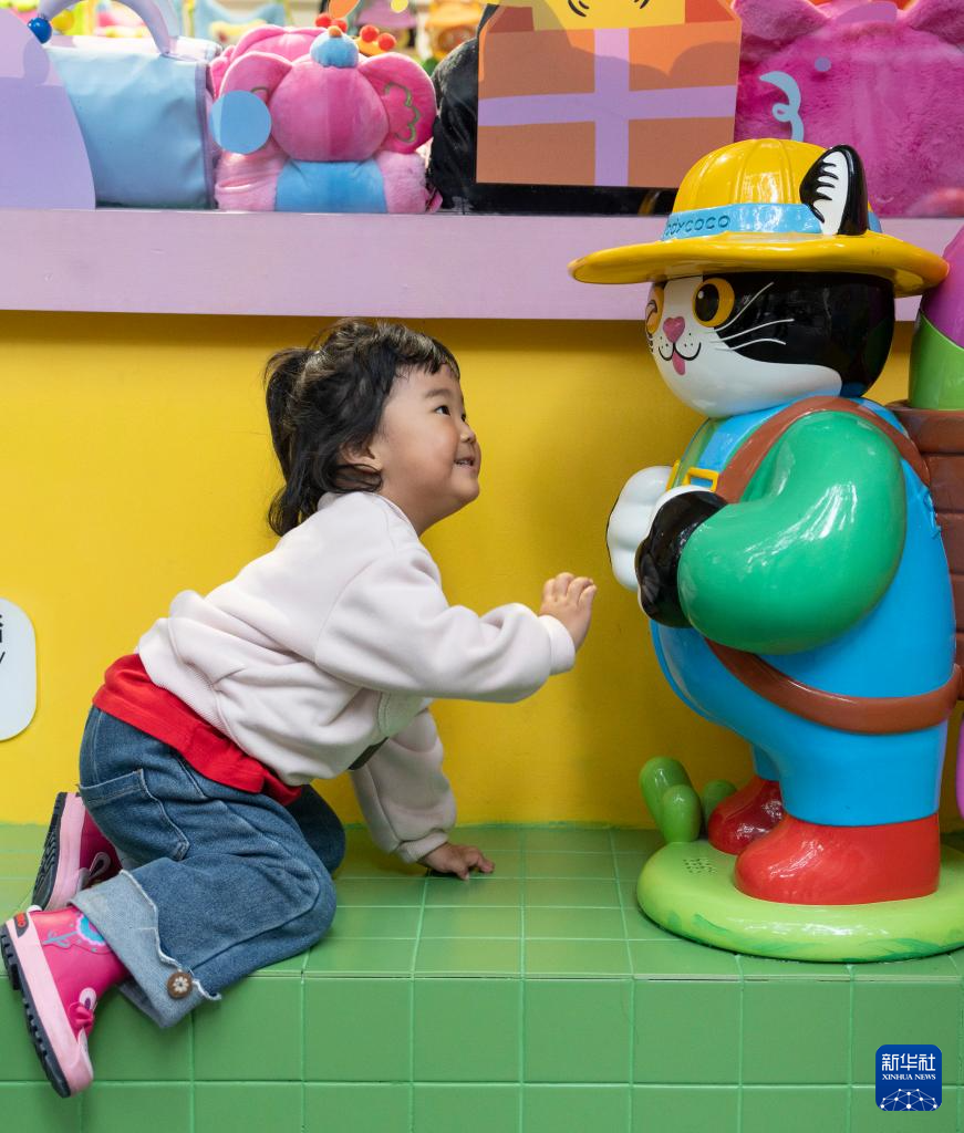 上海愚园路：青春经济添彩艺术生活