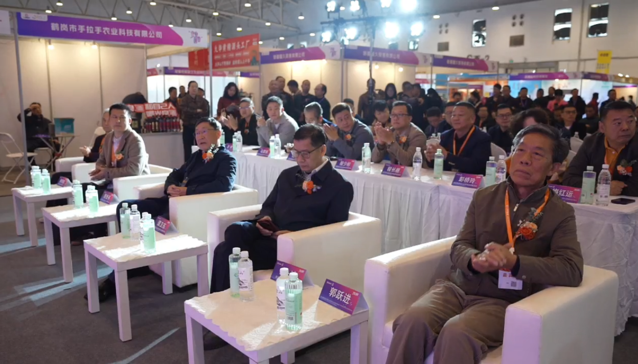 高质量发展|党建筑基引领发展 武汉酒协绘就新篇