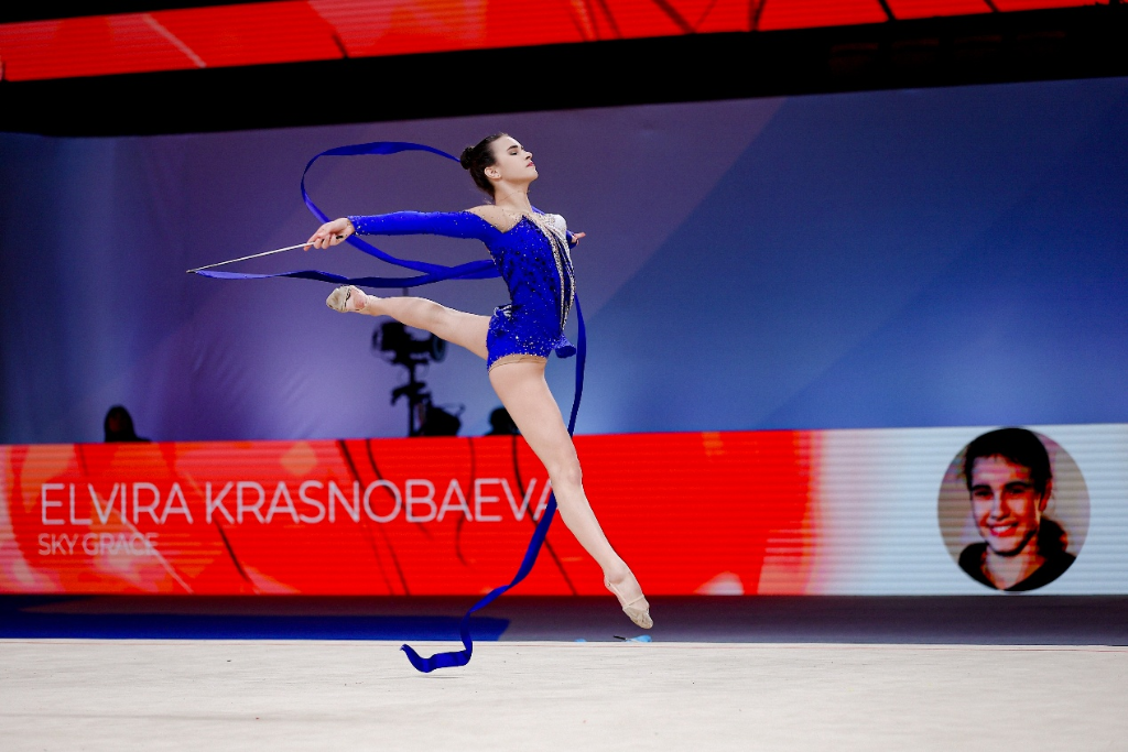 “优雅天使杯”国际艺术体操邀请赛在北京落幕