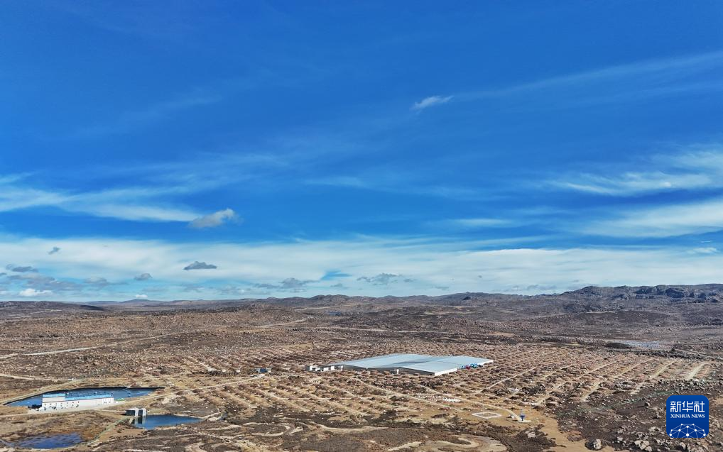 走近川西高原大国重器:接收解码“天外来信”的高海拔宇宙线观测站