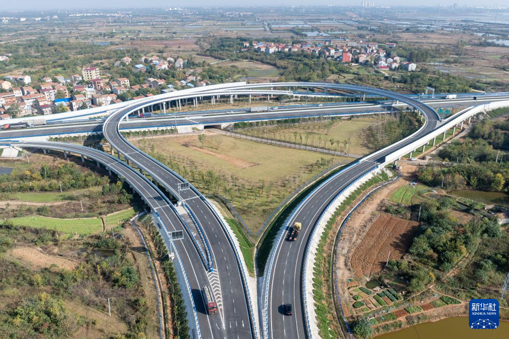 京港澳高速湖北北段改扩建工程临近收官