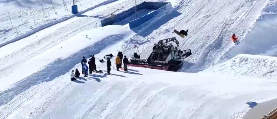 创新业态释放“冬雪夏凉”资源优势新活力 “高端赛事+大众活动”添彩花样冰雪