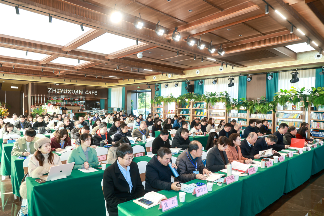 全省各代表齐聚十堰,明确了……