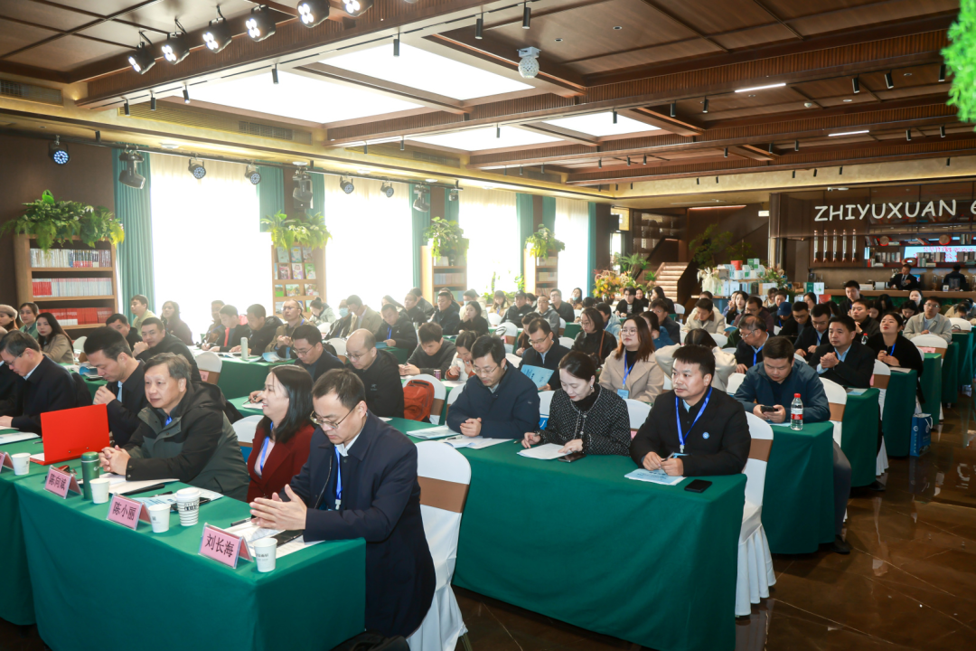 全省各代表齐聚十堰,明确了……