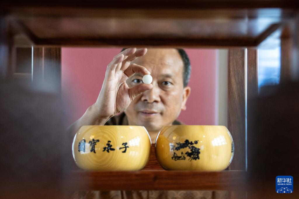 镜观·非遗丨滴玉成棋 永子凝华传匠心