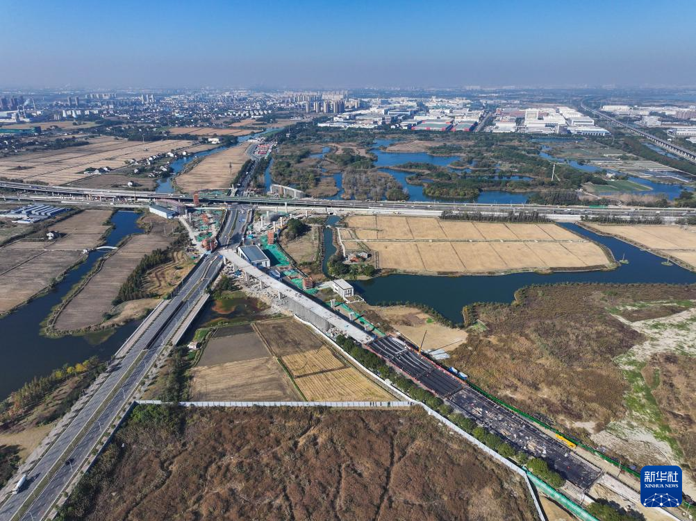高铁苏州北站快速联络道项目施工加速推进