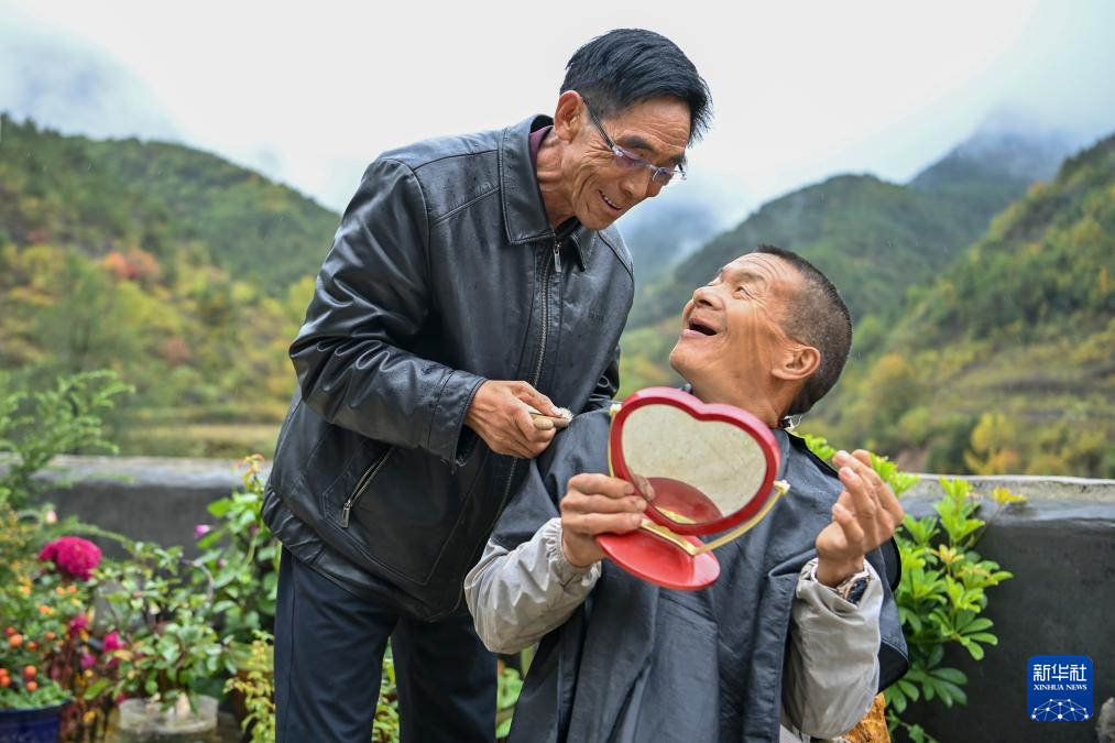 山西平顺：“爱的循环！这个村子很“暖”